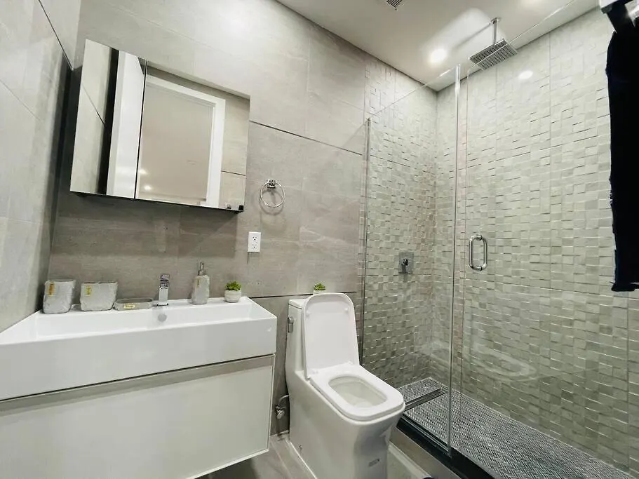 アパート ニューヨーク78-3A Luxury Brand New Modern 1Br W&Dアパートメント