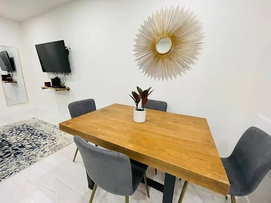 ニューヨーク78-3A Luxury Brand New Modern 1Br W&Dアパートメント 米国