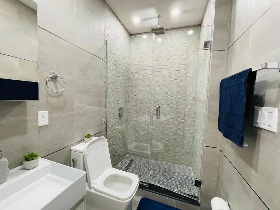 Apartmán 78-3A Luxury Brand New Modern 1Br W&D New York USA